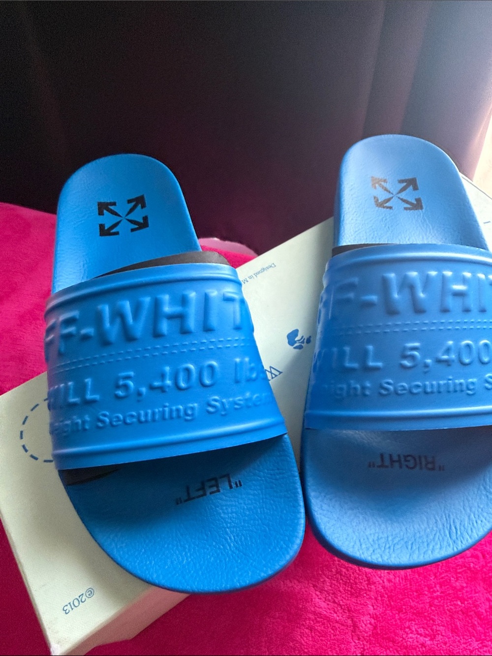 Off-White Bright Blue Embossed Logo Slide Sandals Men’s size 7/ Women’s Size 9